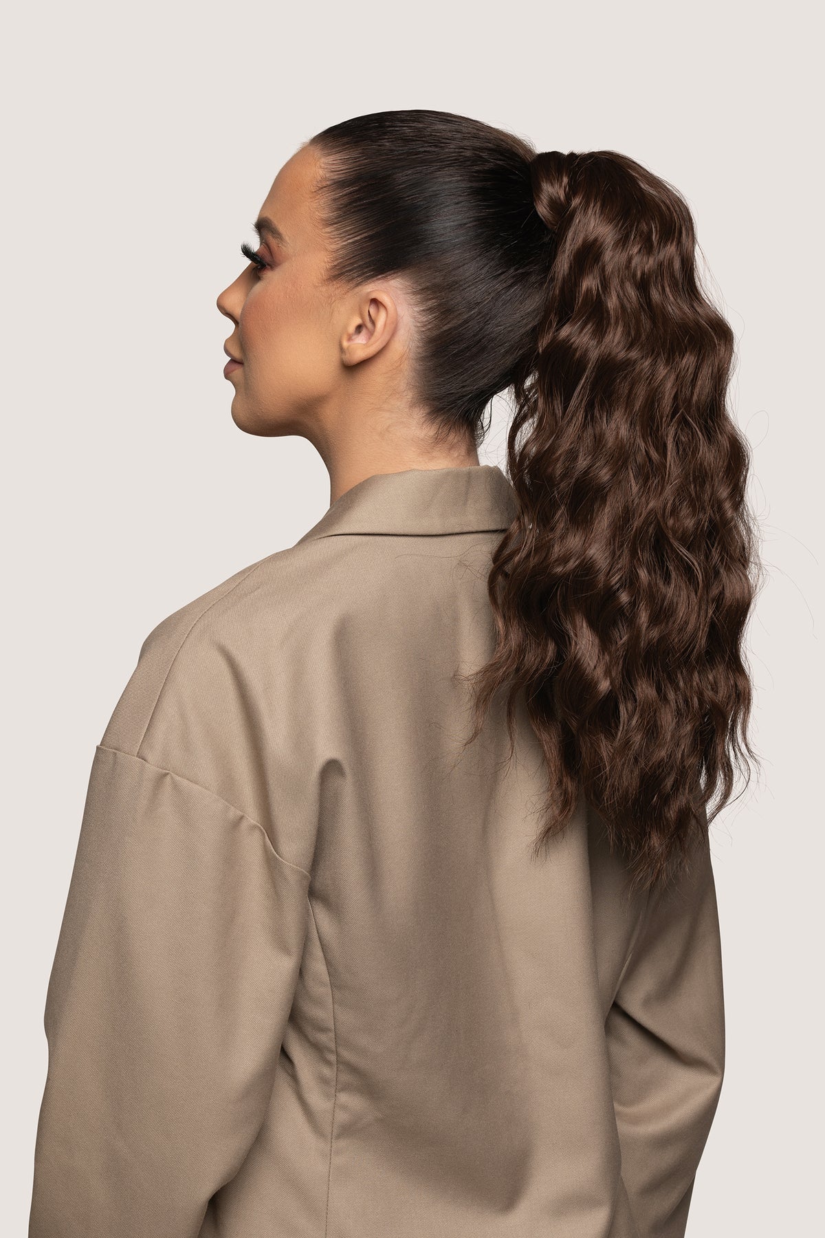 The Wavy Dream Ponytail, 180 grams, 18", synthetic hair