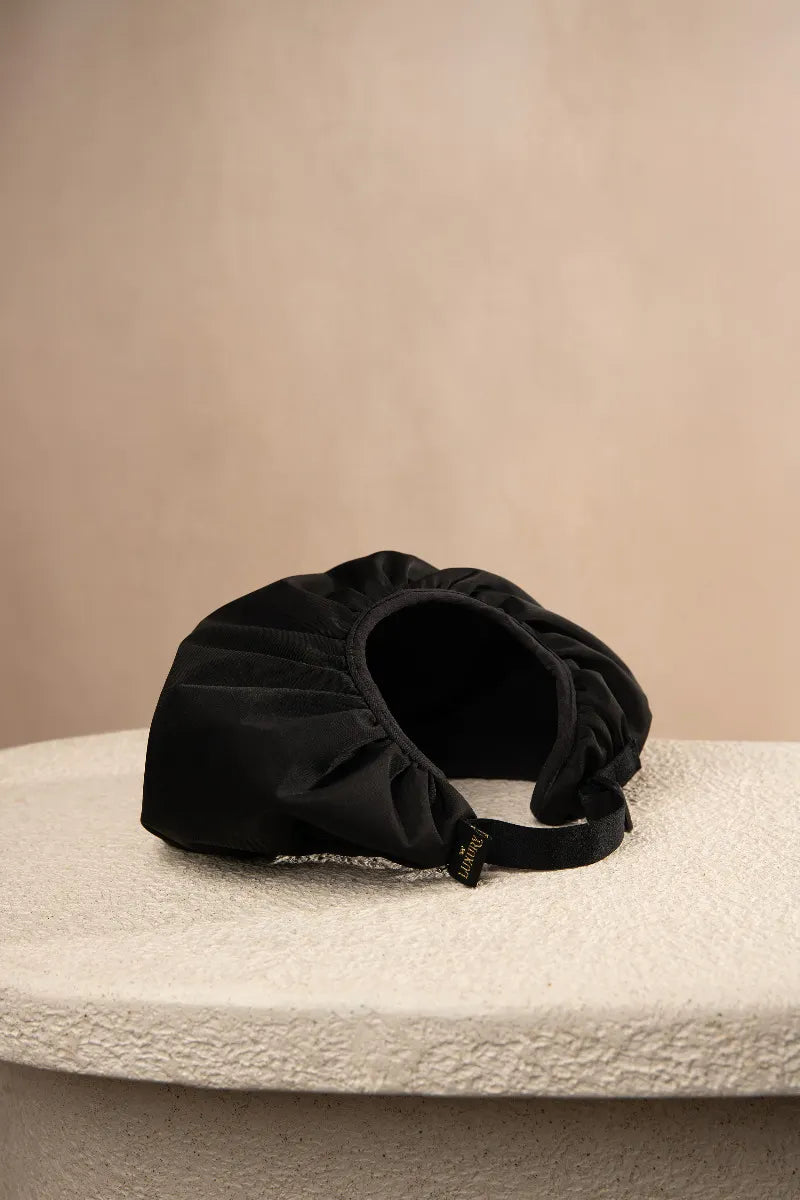Luxury Crown Cap in Schwarz