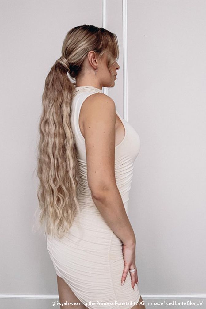 The Princess Deluxe Ponytail Iced Latte Blonde – ombré blonde ponytail extension, 170 grams, 26", 100% Remy Human Hair (detail)