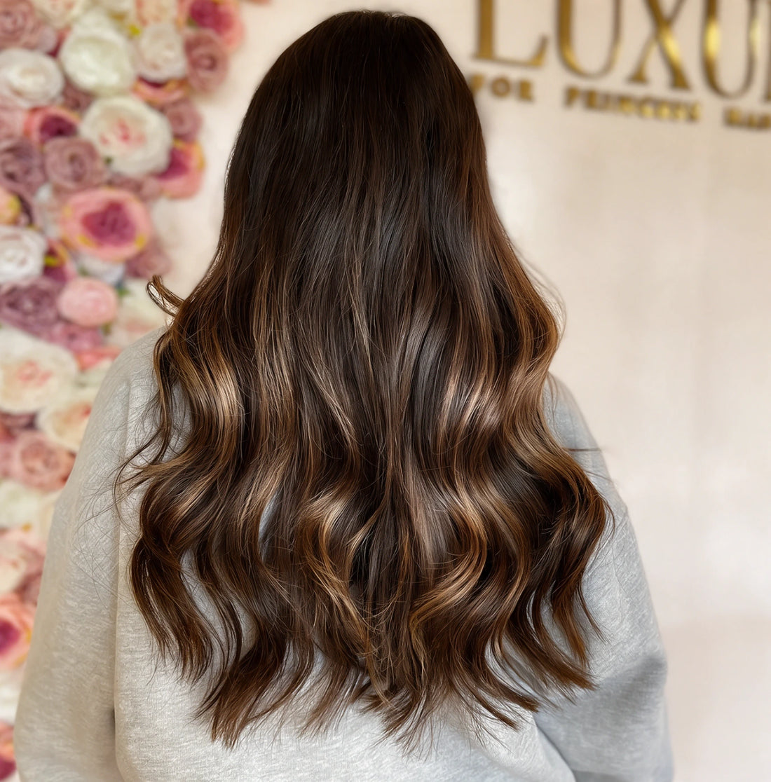 Gloss-Toner für Glanz und eine verfeinerte Haarfarbe