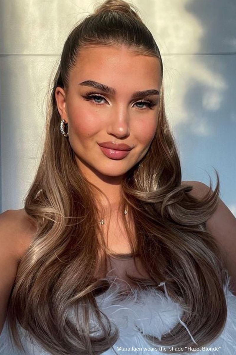 The Half Up Half Down Hazel Blonde – dark blonde half up half down set, 330 grams, 16", synthetic hair (detail)