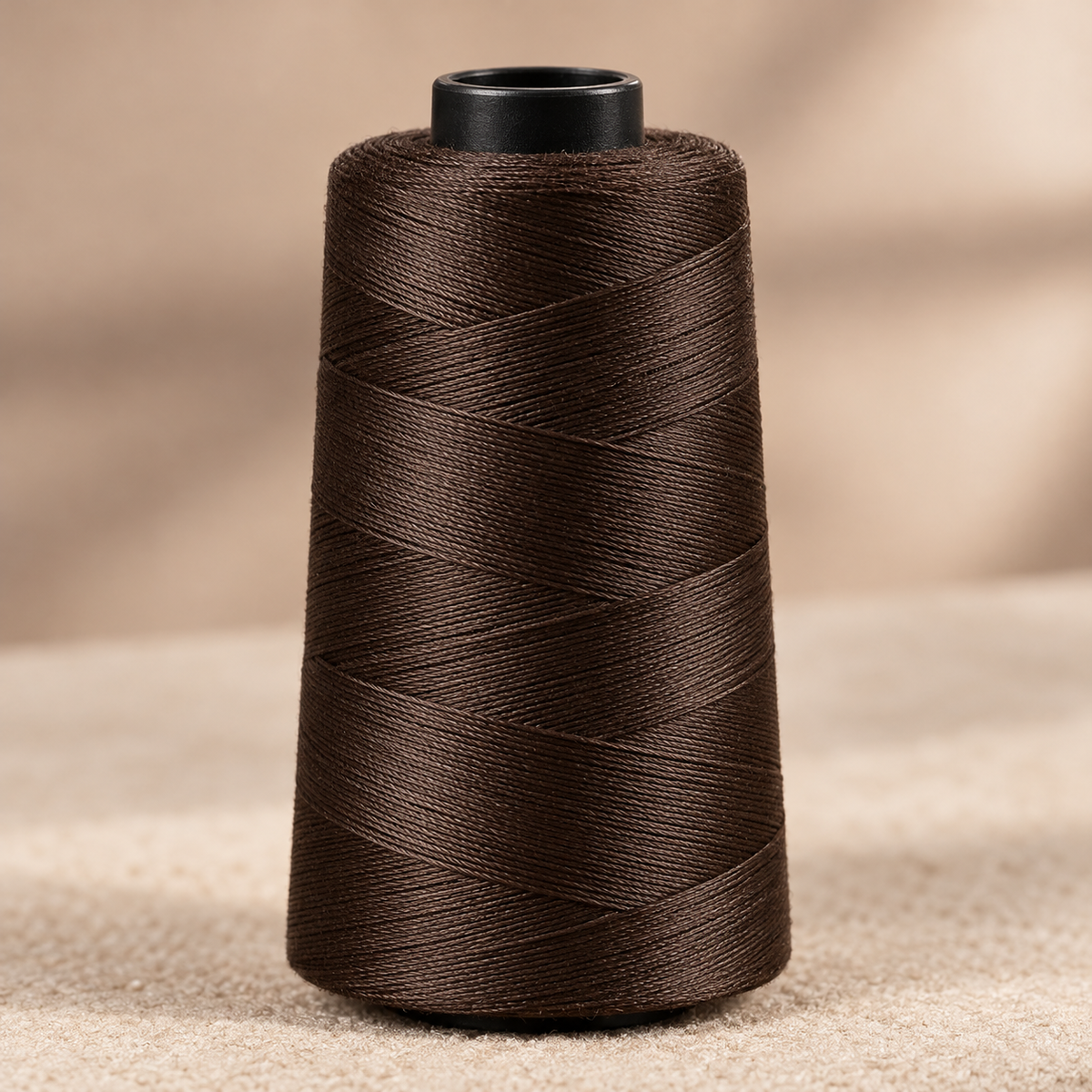 Fil de tissage en nylon Luxury, coloris Brun Très Foncé