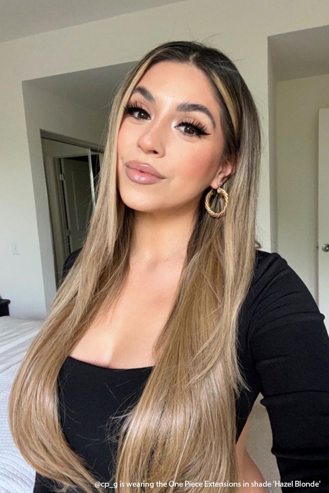 One Piece Extension Hazel Blonde – dark blonde one piece extension, 200 grams, 24", synthetic hair (detail)