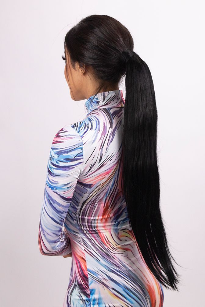 Der Princess-Pferdeschwanz Tiefschwarz – Pferdeschwanz-Extension in Schwarz, 100 Gramm, 22", 100% Remy Human Hair (Detail)